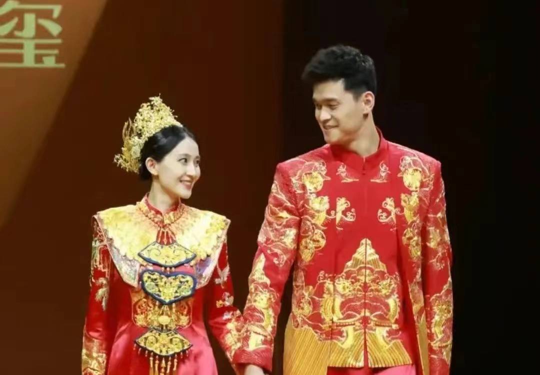孙杨妻子(孙杨妻子张豆豆现身决赛现场)